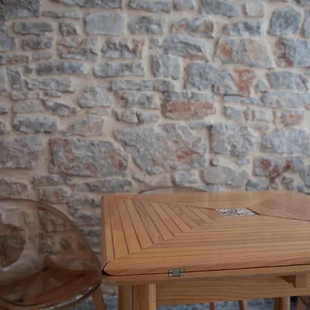 Salvia Apartment Stivan